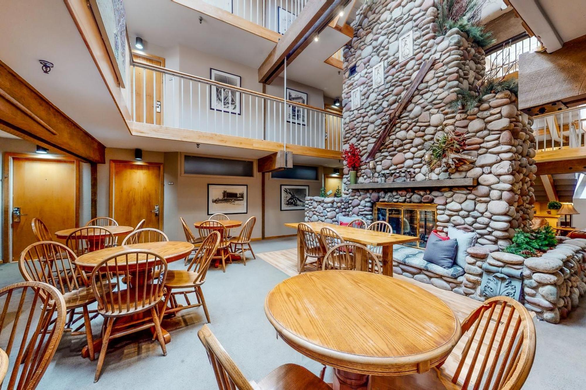 Mountain Lodge Телърайд Стая снимка